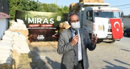TARSUS Belediyesi’nin Tarlalarında HASAT ZAMANI. 30 TON Buğday ve Arpa Samanı, 5 TON Kepek, 2 TON Süt Yemi Üreticilere Ücretsiz Dağıtıldı