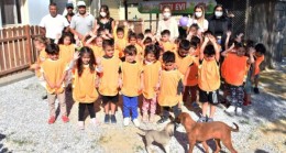 TARSUS BELEDİYESİ MİNİK ÖĞRENCİLERİ PATİLİ DOSTLARLA BULUŞTURDU