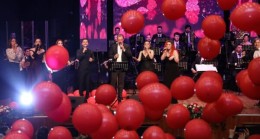 Vahap SEÇER ve Meral SEÇER, Büyükşehir Belediyesi Kent Orkestrası’nın SEVGİLİLER GÜNÜ KONSERİ’NE KATILDI