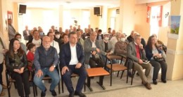 Gazeteci Mirza TURGUT, Tarsus CHP’de “Sosyal Demokrasinin Vahap Seçer Modeli”’ni Anlattı