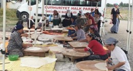 TARSUS CHP’nin DAYANIŞMA EKMEKLERİ Tozkoparan Mahallesinde