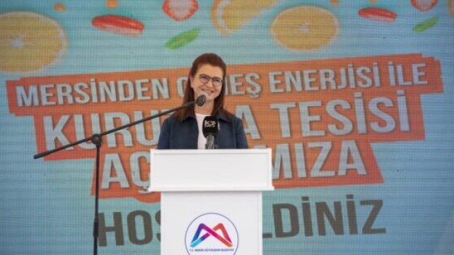 Meral SEÇER; Güneş Enerjisi ile DOĞA DOSTU Kurutma Tesisi Mersin İçin Önemli Bir Kazanımdır”.