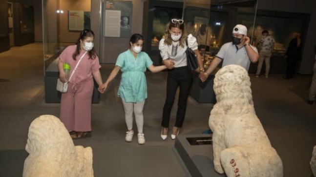 MERSİN Büyükşehir Belediyesi ÖZEL Gereksinimli Bireyler ve Çocuklar İçin Arkeoloji Müzesi Gezisi Düzenledi