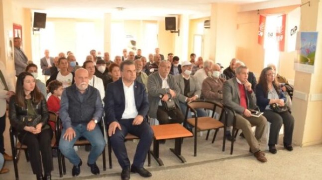 Gazeteci Mirza TURGUT, Tarsus CHP’de “Sosyal Demokrasinin Vahap Seçer Modeli”’ni Anlattı
