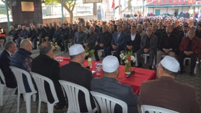 TARSUS KOORDİNASYON EKİBİNDEN 6 ŞUBAT DEPREMZEDELERİNE DUA TÖRENİ