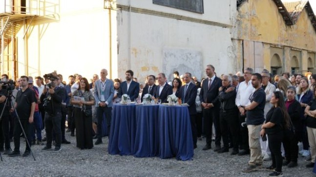 TARSUS’TA 2. AKDENİZ BİENALİ SANATSEVERLERLE BULUŞTU