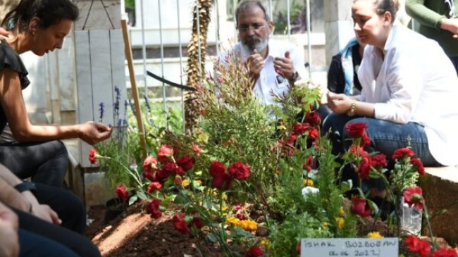 İshak BOZDOĞAN, Tarsus Şehir Mezarlığında Son Yolculuğuna Uğurlandı