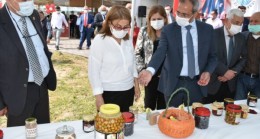 Tarsus’ta HALK MARKET Sayısı 6’ya Çıktı. TARSUS Belediye Başkanı Dr. Haluk BOZDOĞAN; “ÇARE KOOPERATİFLEŞMEDE” dedi.