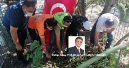 Tarsus CHP’den VEFA Örneği – MERHUM Tabip-Albay Prof. Dr. Servet HARPUTLUOĞLU, Mezarı Başında Dualarla Anıldı