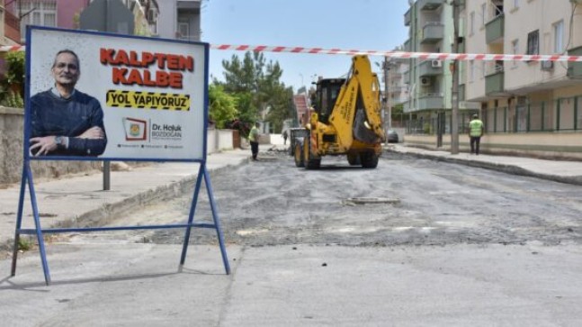TARSUS Belediye Başkanı Dr. Haluk BOZDOĞAN; KÖY YOLLARINI ve SOKAKLARINI Yeniliyor ve Onarıyor