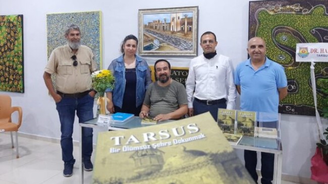 TARSUSLU Yazarlar Arkeolog Hüseyin ADIBELLİ’nin “Tarsus: Bir Ölümsüz Şehre Dokunmak” Adlı Kitap İmza Gününde Buluştu