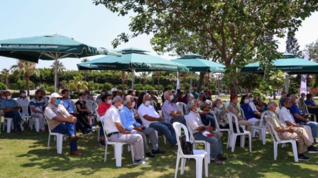 MERSİN Büyükşehir Belediyesi Sosyal Hizmetler Dairesi, Yenişehir İlçesindeki EMEKLİ EVİ Üyelerine Seminer Verdi