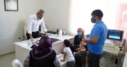 TARSUS Belediye Başkanı Dr. Haluk BOZDOĞAN; Hafta Sonları Vatandaşları Ücretsiz Muayene Etmeye Devam Ediyor
