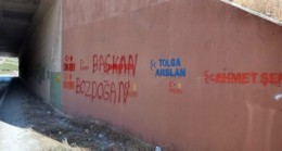TARSUS Belediye Başkanı Dr. Haluk BOZDOĞAN, Kendi İsminin de Olduğu TÜM Duvar Yazılarını Sildirdi