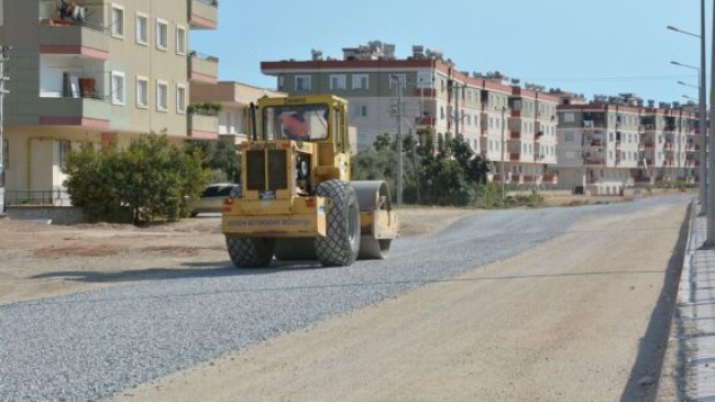 MERSİN Büyükşehir Belediyesi TARSUS Ömer NAZMİ Caddesini Yeniliyor