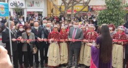 TARSUS Kaymakamı Kadir Sertel OTÇU, Halk Eğitim Merkezi Emekçi Kadınlarının EL EMEĞİ Çalışmalarını Törenle Açtı