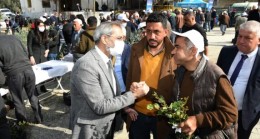 TARSUS Belediyesi ÜRETİCİLERE 40 BİN ADET YERLİ FİDE Dağıttı