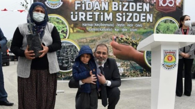 TARSUS Belediyesi ÇİFTÇİYE ve ÜRETİCİYE Desteklerini Sürdürüyor