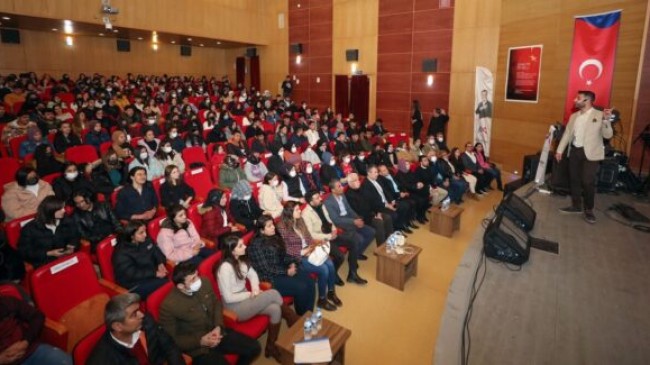 Mersin Büyükşehir, Gülnar, Mut ve Aydıncık’ta YKS’ye Girecek Öğrencilere Etkinlikler Düzenledi