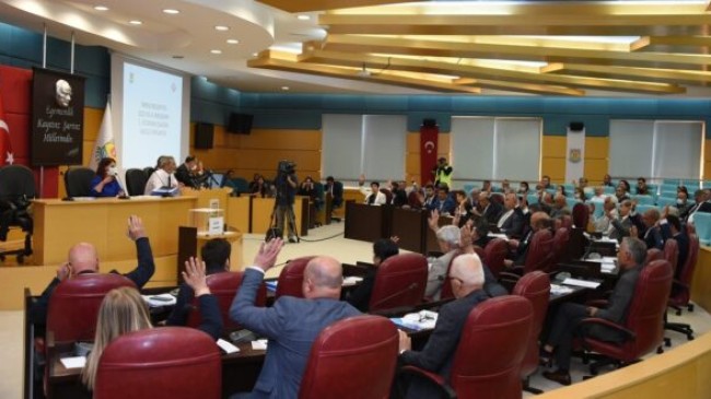 TARSUS Belediye Başkanı Dr. Haluk BOZDOĞAN, Nisan 2022 Meclis Toplantısında Yeni Projelerin Kararını Aldırdı