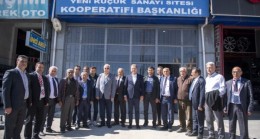 Vahap SEÇER VAN’DA İş Dünyasıyla Buluştu