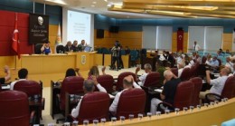TARSUS Belediye Meclis Toplantısında, ASFALT YAPIM İŞİ VE PROJELER İÇİN 35 MİLYONLUK KREDİ GÖRÜŞÜLDÜ