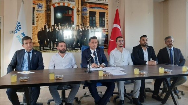 Siyasi Emeller, Tarsus MEMLEKET Partisine de DOKUNDU
