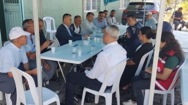 Tarsus Kaymakamı Kadir Sertel OTCU, Şehit Hv. Svn. Asb. Kd. Çvş. Okan METEÖZ’E Dualar Okuttu