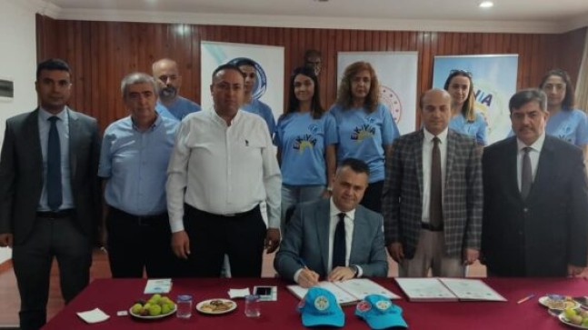 Tarsus Kaymakamı kadir Sertel OTCU, “Eski Köy Yeni Adet” Projesine İmza Attı