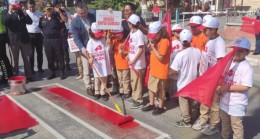 Tarsus Kaymakamı Kadir Sertel OTCU, Öğrencilerle Yayalar Gününü Kutladı