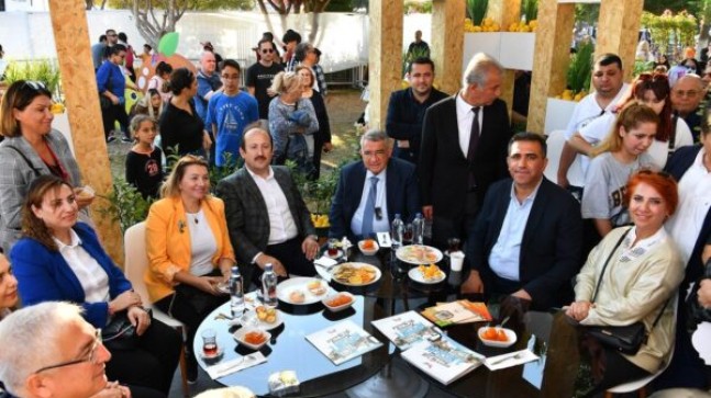 Serdal GÖKAYAZ: “BU FESTİVALLERİN, ŞEHRİMİZ AÇISINDAN ÇOK BÜYÜK BİR ÖNEMİ VAR”