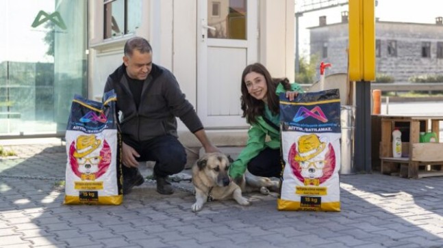 CAN DOSTLARIN AŞISI, MAMASI, KUAFÖRÜ DE BÜYÜKŞEHİR’DEN